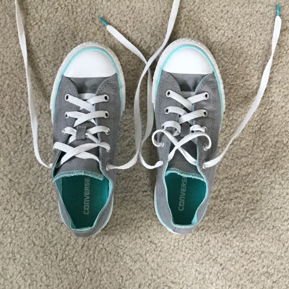 converse youth size 2